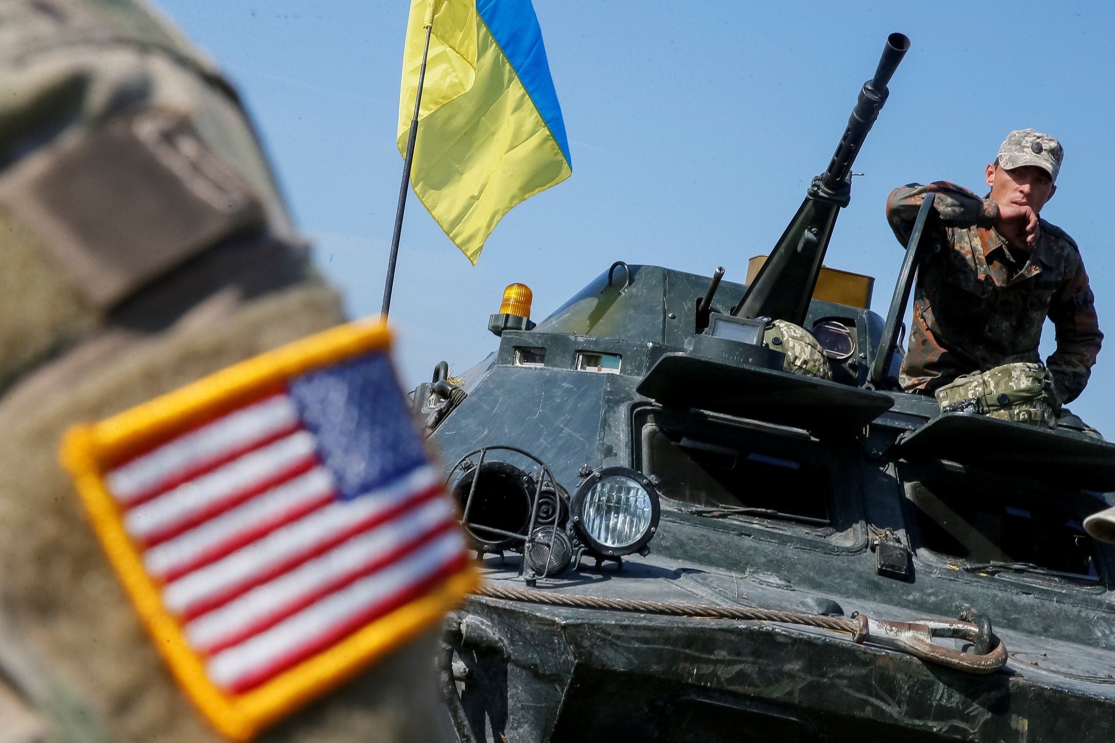 «Киев готовится к силовому решению конфликта на Донбассе»: в МИД РФ назвали число военных стран НАТО, находящихся на территории Украины