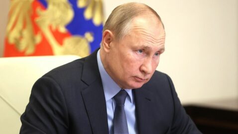 Путин заявил, что происходящее на Донбассе напоминает геноцид