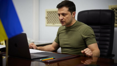 Зеленский попросил военной помощи у «Бухарестской девятки»