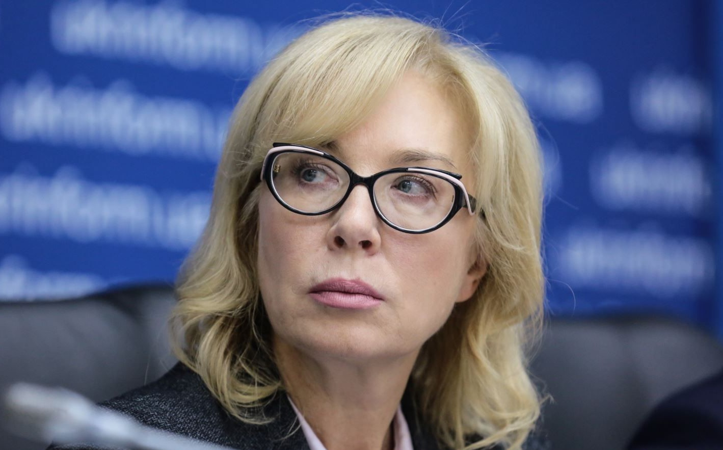 Омбудсмен выразила обеспокоенность «охотой» сутенёров за украинскими женщинами и детьми в Польше