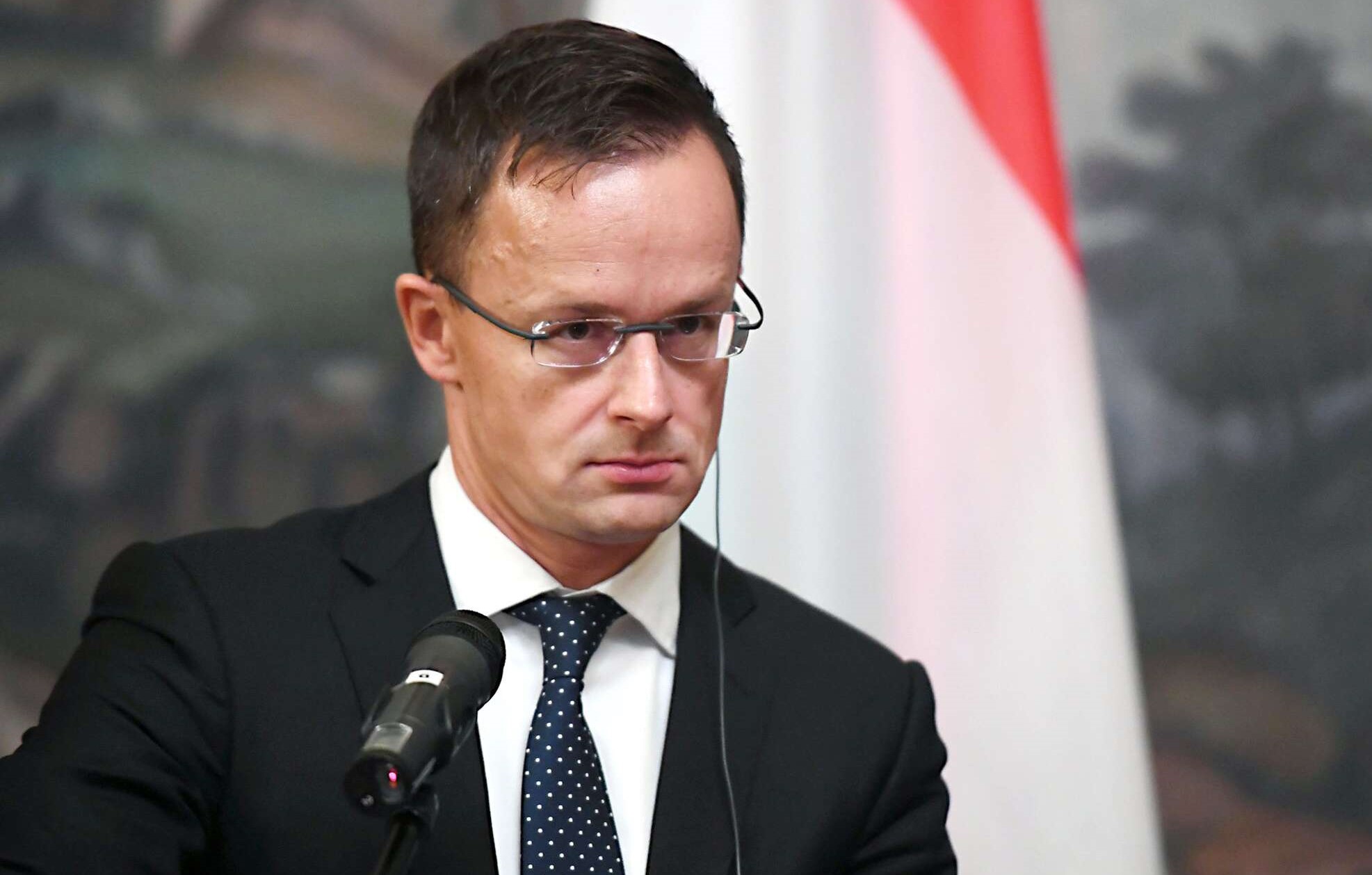 Венгрия обвинила Украину в попытке повлиять на исход парламентских выборов