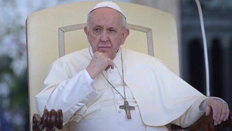 Папа Римский заявил, что войну в Украине спровоцировал «лай НАТО у ворот России»