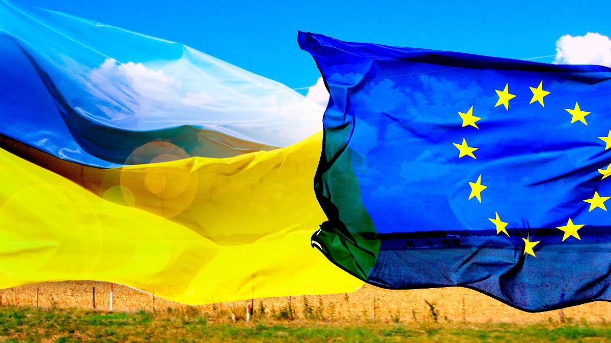 Bloomberg: Еврокомиссия решила рекомендовать предоставление Украине и Молдове статуса стран-кандидатов на вступление в EC