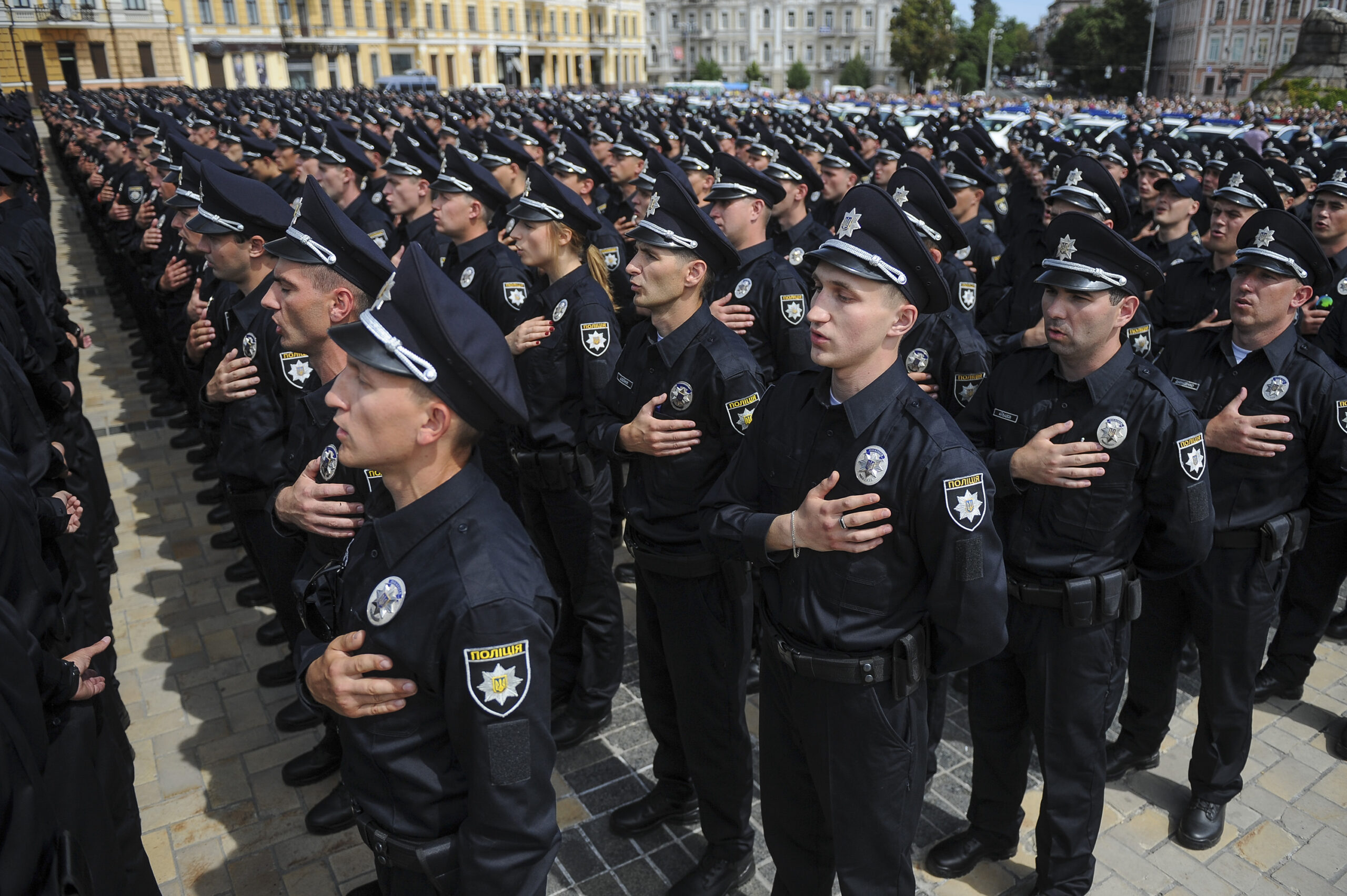 Украина уволила всех полицейских, оставшихся на занятых ВС РФ территориях