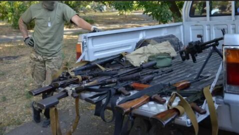 Toronto Star: украинские чиновники незаконно продают получаемое от Запада оружие