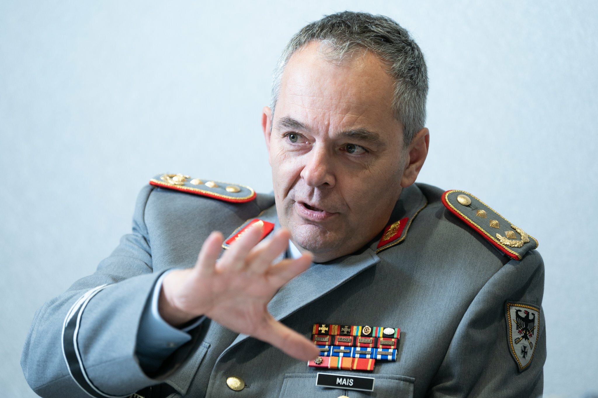 Генеральный инспектор Бундесвера: Россия обладает практически неисчерпаемыми ресурсами, её армия в Украине постоянно становится сильнее