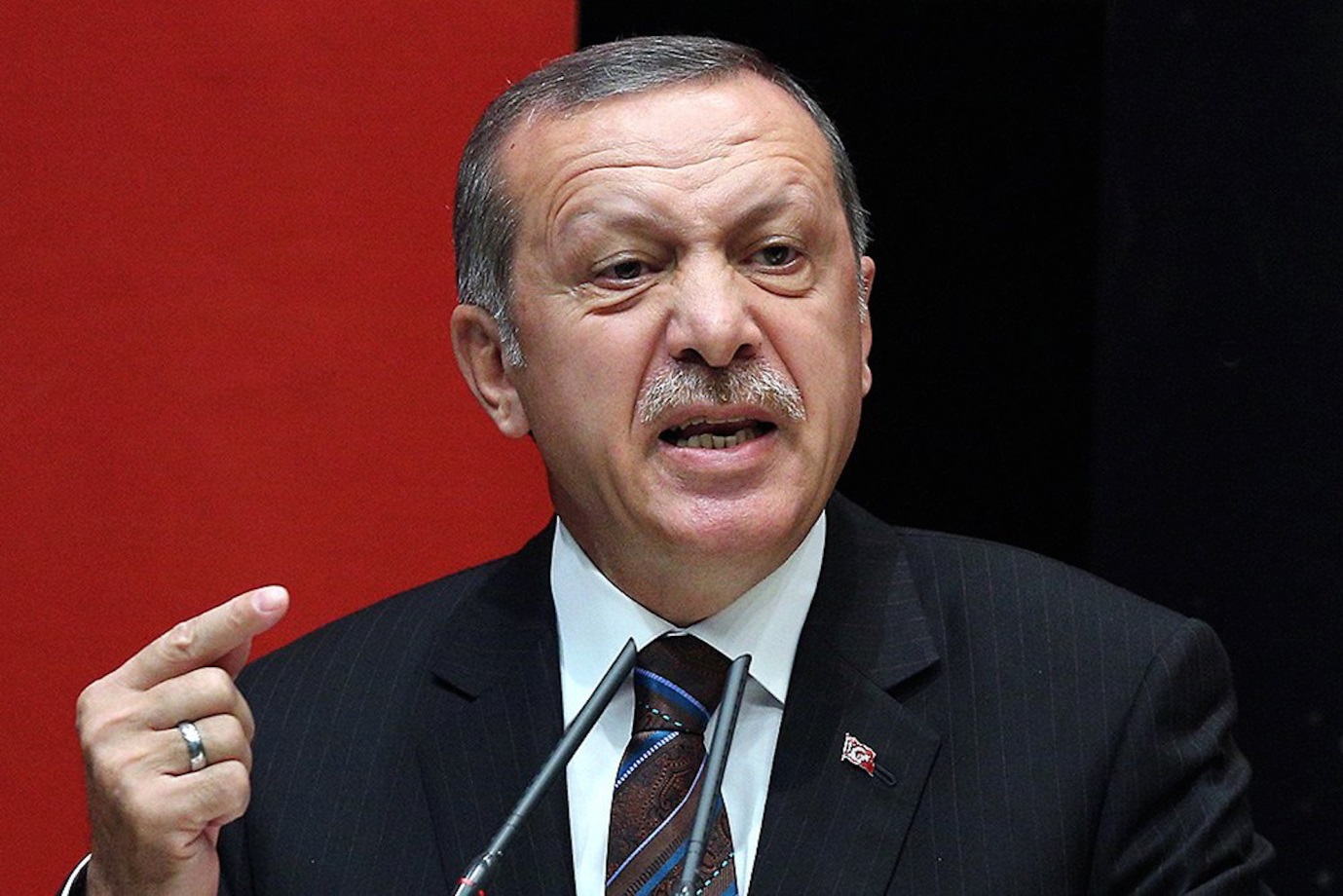 «Мы не будем с этим мириться»: Турция обвинила Грецию в нарушении мирного договора и ущемлении прав турецкого нацменьшинства