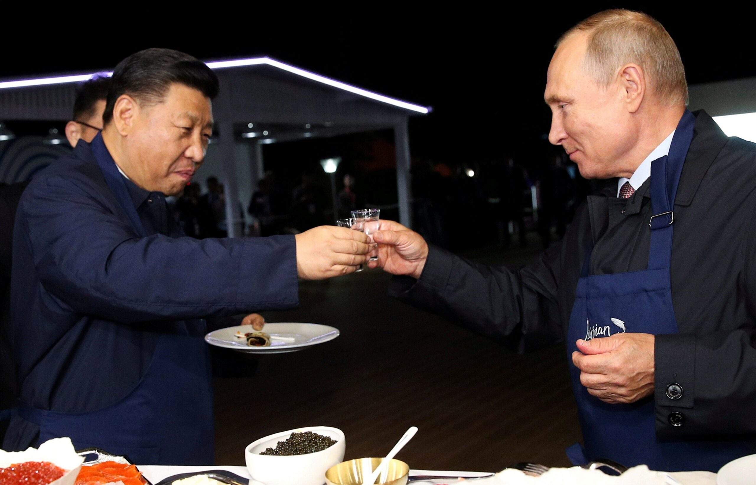 «Они стали слишком близки»: Госдеп заявил, что США обеспокоены активным развитием отношений между Россией и Китаем
