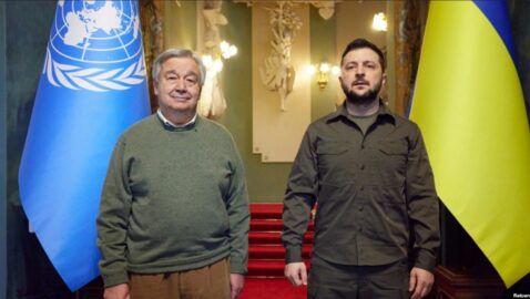 «Они все должны кардинально измениться»: у Зеленского обвинили ООН, МАГАТЭ, Красный Крест и Amnesty International в пророссийской позиции
