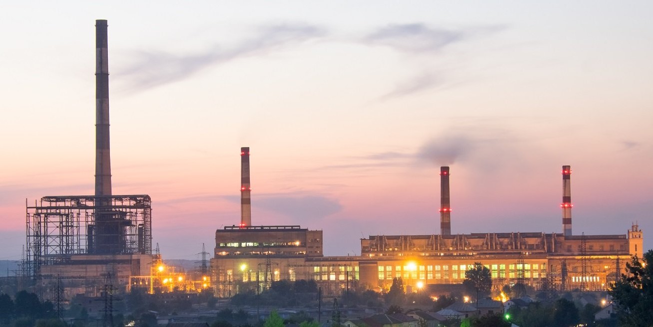 Укрэнерго: энергоблоки украинских ТЭС массово останавливаются на аварийные ремонты