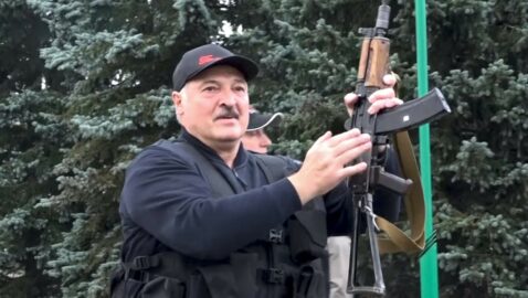 «Существует угроза вторжения со стороны соседних государств»: в Беларуси ввели режим контртеррористической операции